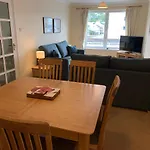1/5 Lismore House