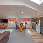 Premium Studio Apt B In Oban Town