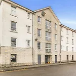 Pier View Apartment