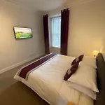 Apartment 39C