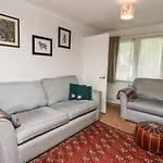 12 Kenmore Cottages