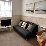 73 George Street. Appartment 2