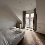 73 George Street. Appartment 3