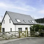 Holiday Home Blackmount House By Interhome