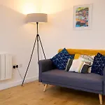 Stunning 2Br Loft Apt In Oban - Sea Views