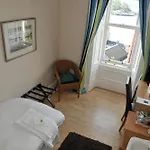 Invercloy Guest House