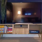 Westbay Apartment