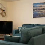 Albany Hideaway