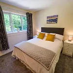 Charming 2Bd House - Parking & Garden In Oban