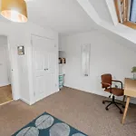 Stunning 2Br Loft Apt In Oban - Sea Views