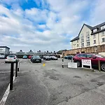 Kilmartin Court - No3 By The Sea