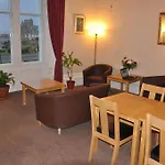 Ayres Guest House