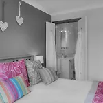 Grove Guest House