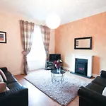 Oban Town Centre Apartment