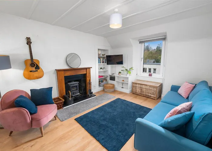 Charming Apt Nr Centre - Terrace & Street Parking