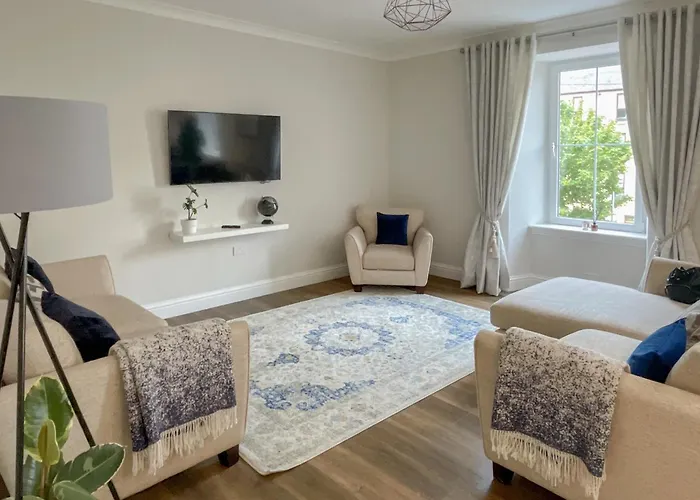 Airds Apartment