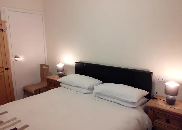 Homestay, Number 29, Dunollie