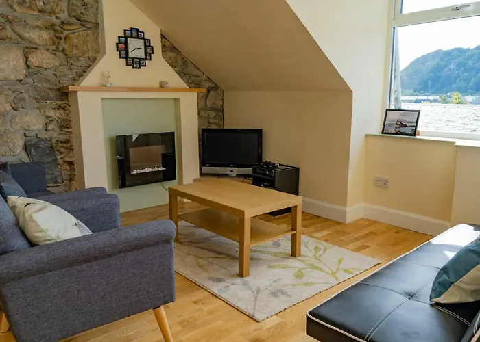 Combie Home