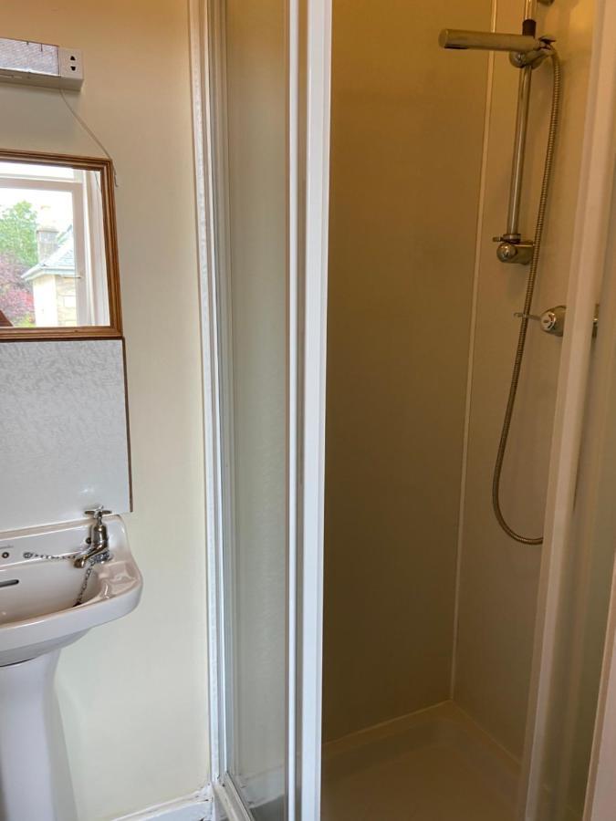 Bed & Breakfast Alderlea House *