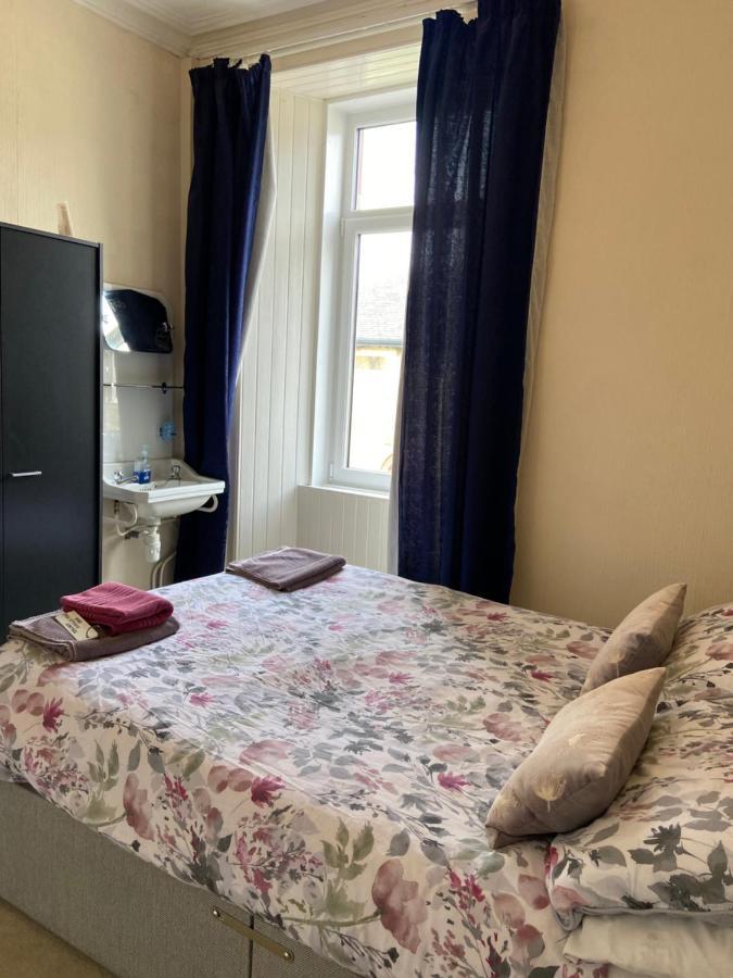 Alderlea House Bed & Breakfast