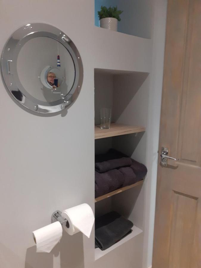 The Coorie Inviting 1-bed In Apartment *
