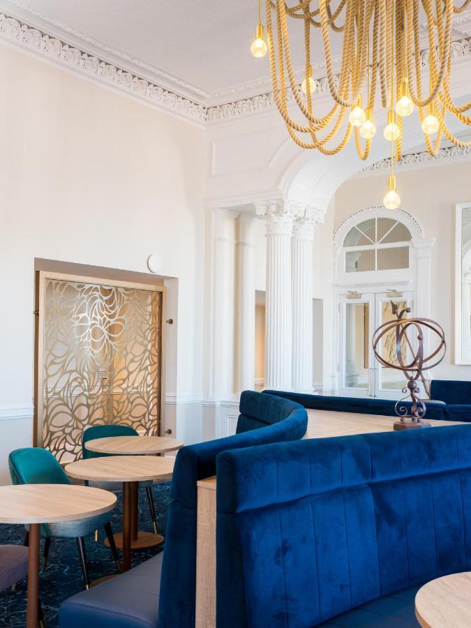 Hotel The Perle &