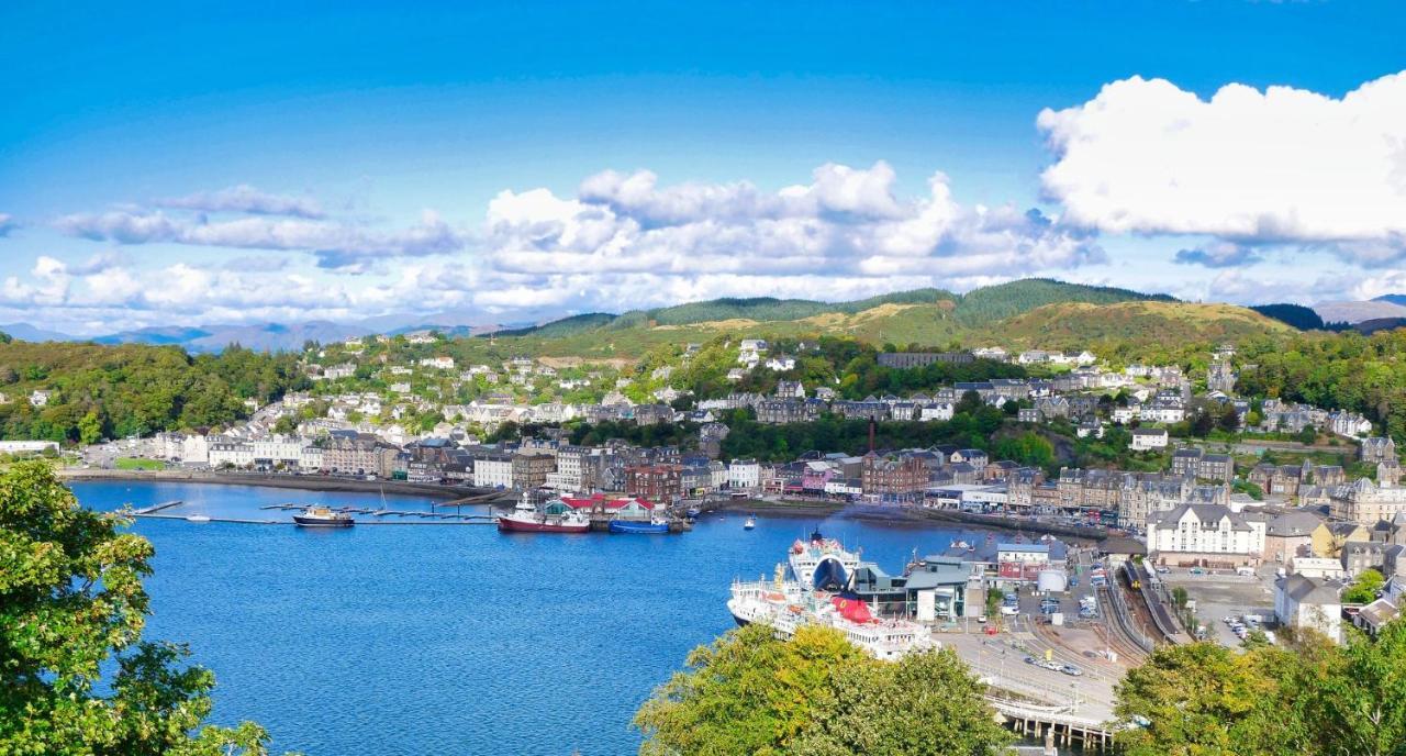 Holiday home Mccaig's Tower Oban