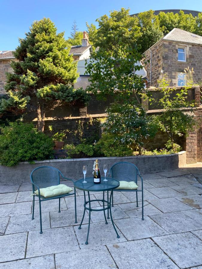 Guest house Ardmor