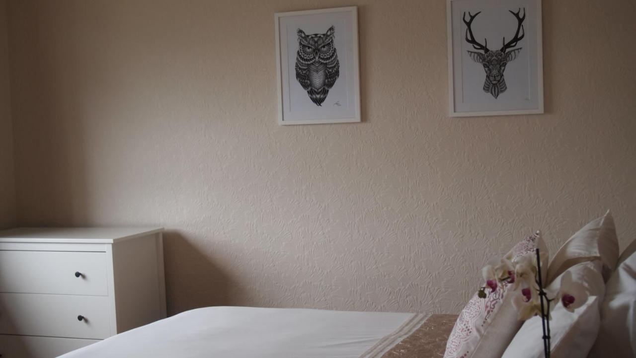 Skerryvore Apartment *