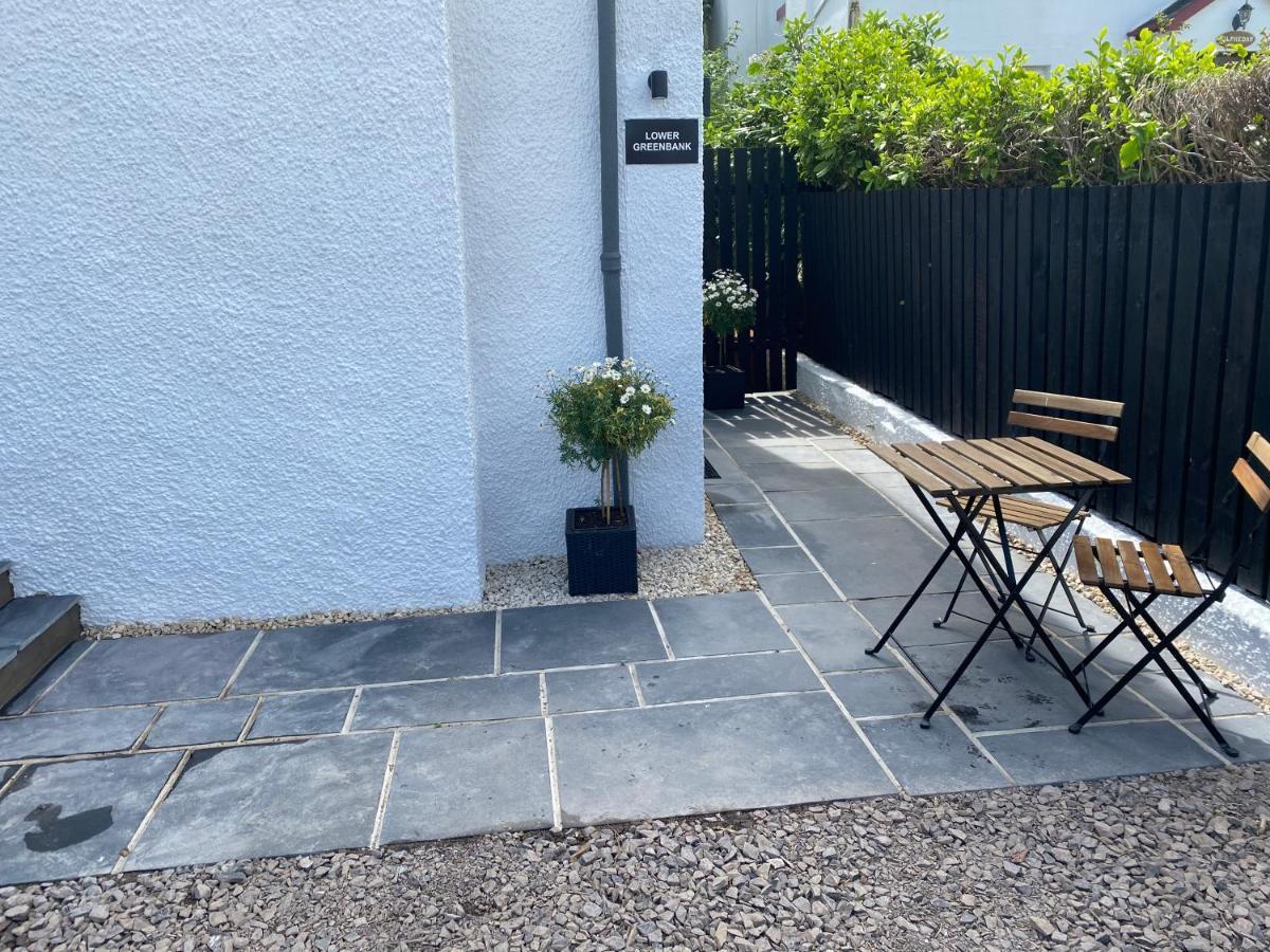 Lower Greenbank Guest