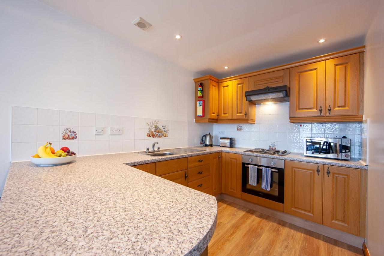 Esplanade Court Apartment