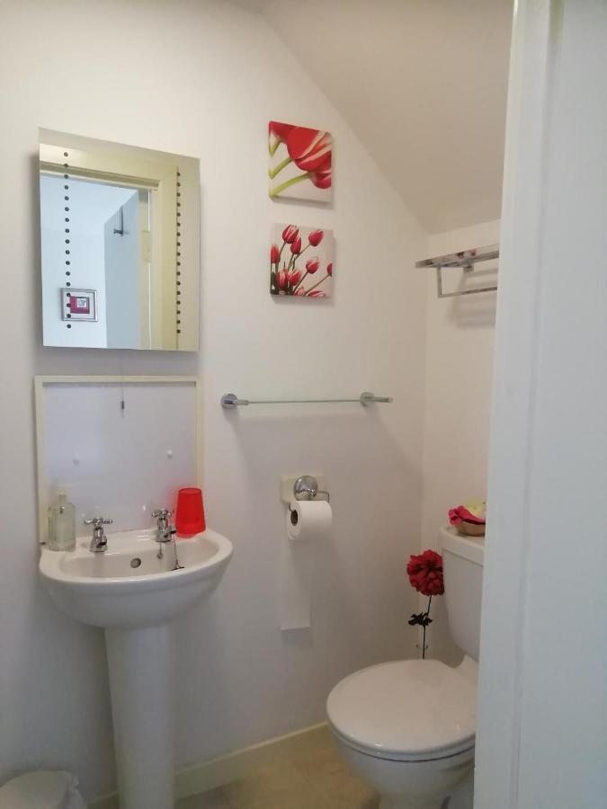 Elderslie Bed & Breakfast 2*