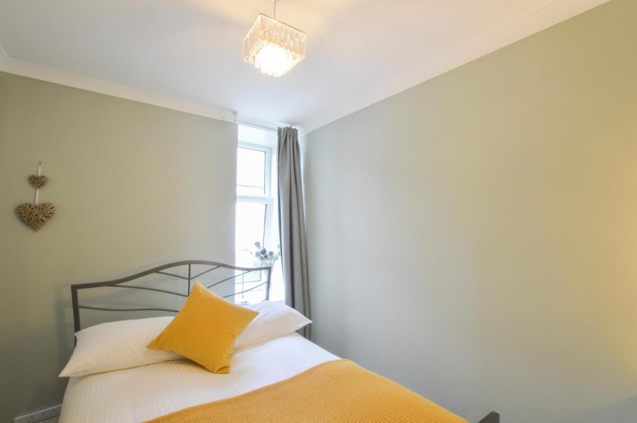 Mccaig's Way Apartment