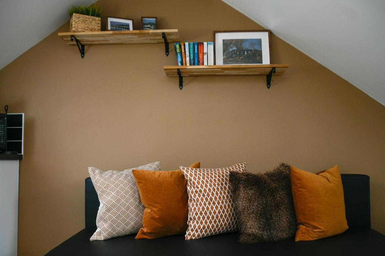 Mccaig's Way Apartment *