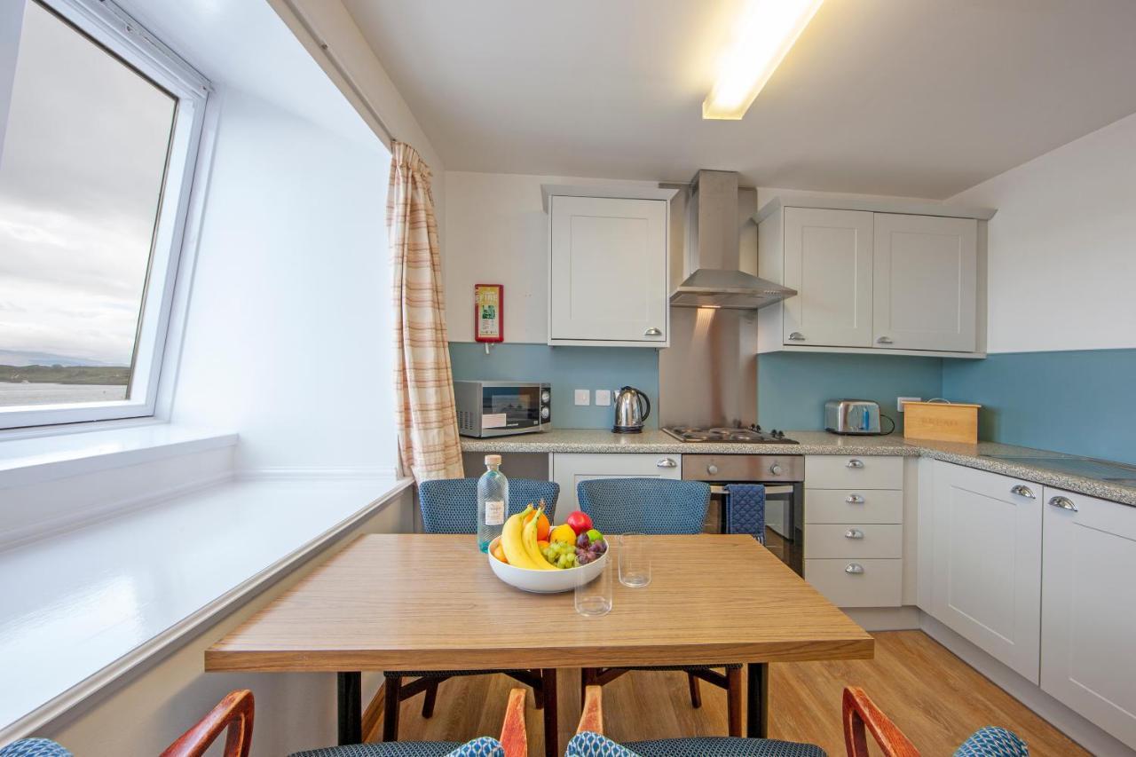 Esplanade Court Apartment
