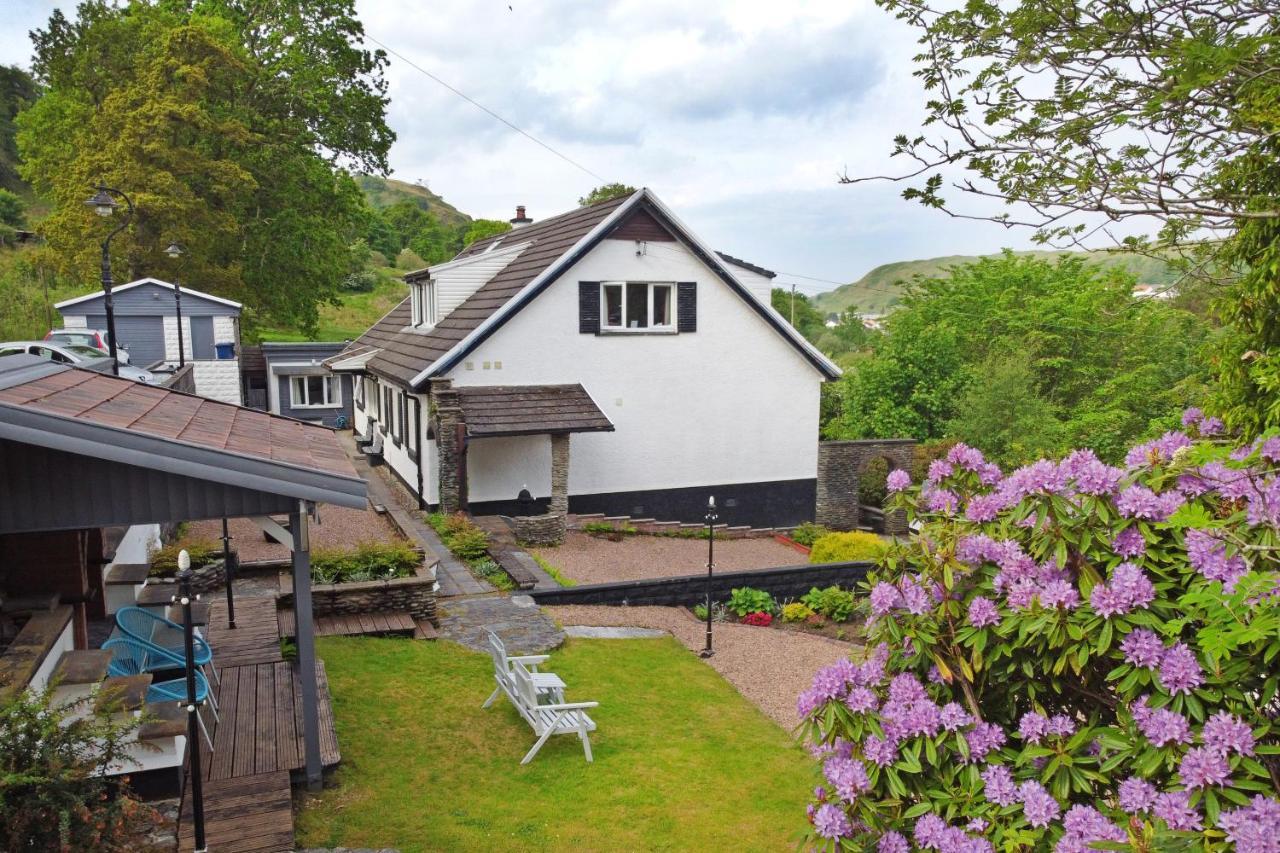 Elderslie 2*