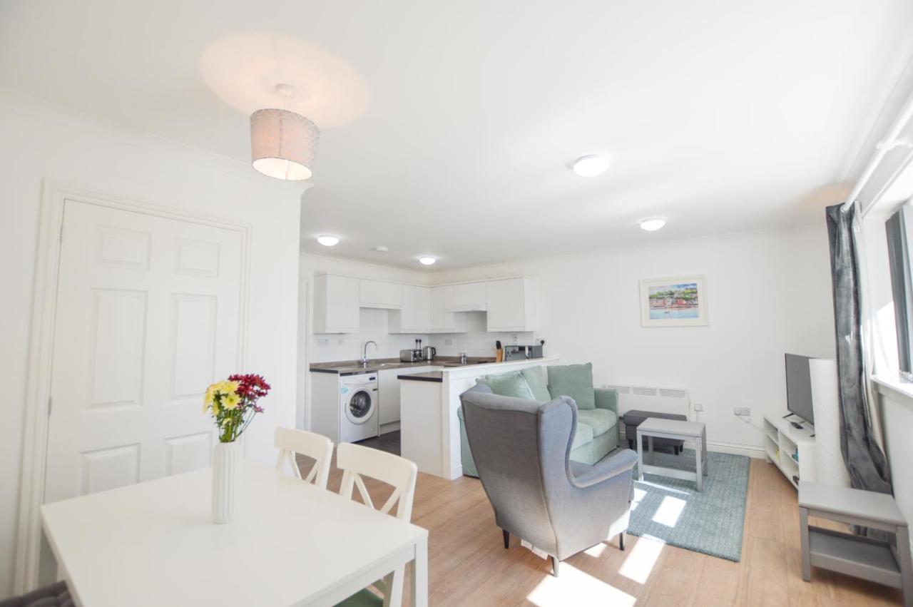 No 8 Westbay