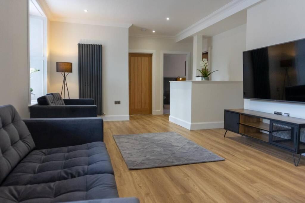 Apartment Argyle Square