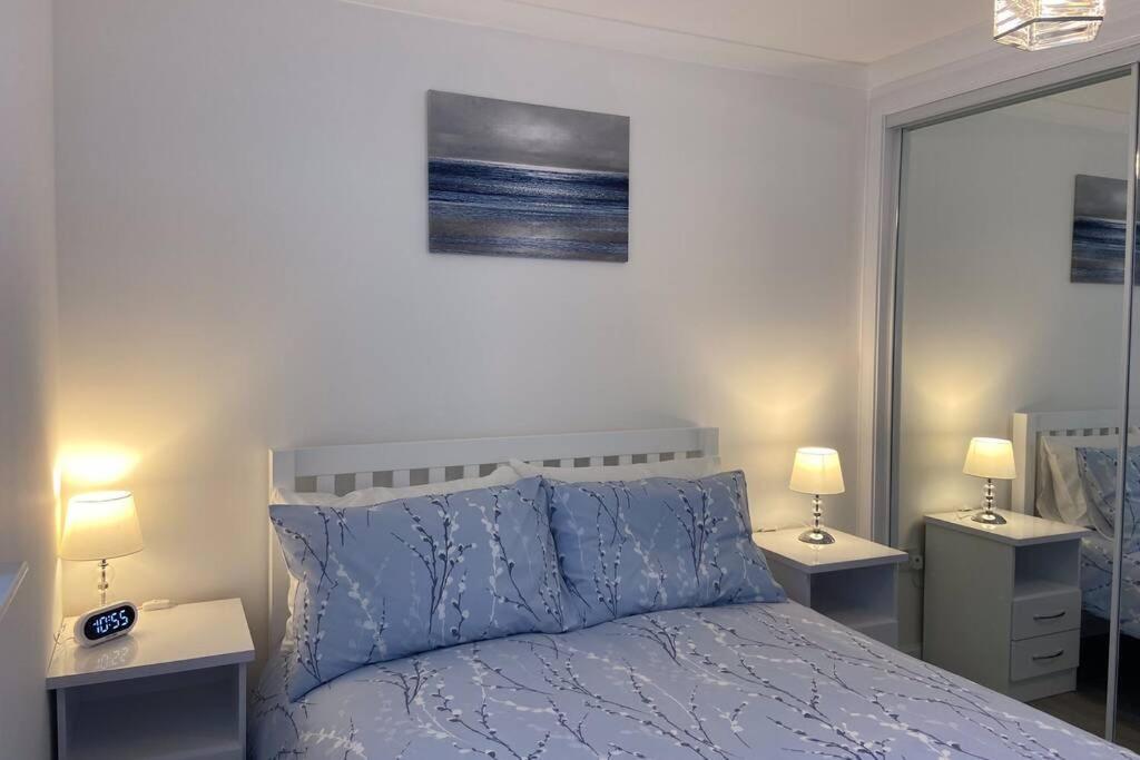 Apartment Roshinish Flat - Modern, Bright 2 Bedroom Flat *