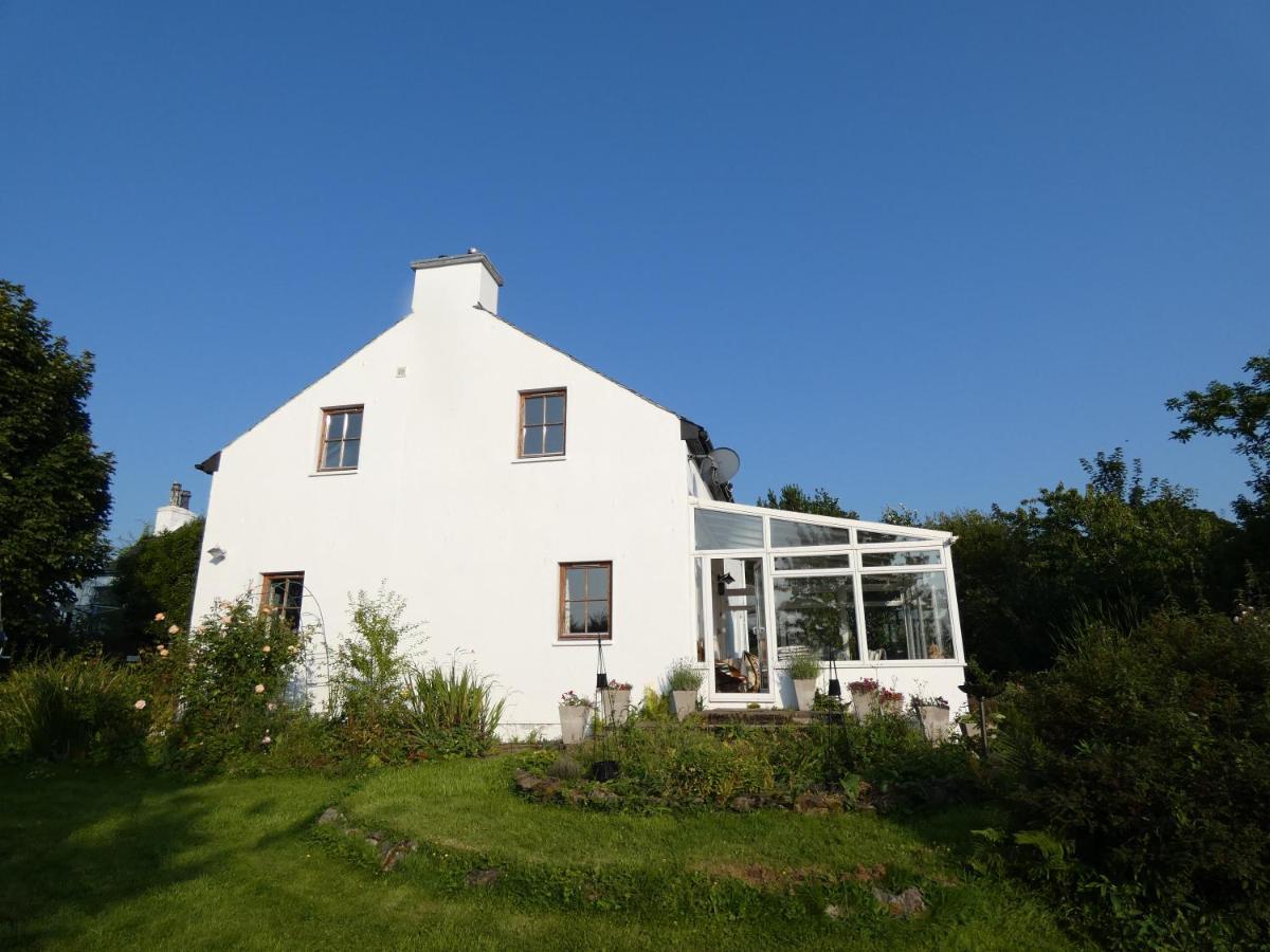 Kintaline-spacious Private Well Equipped On Small Farm, Close To Beach, Woods *