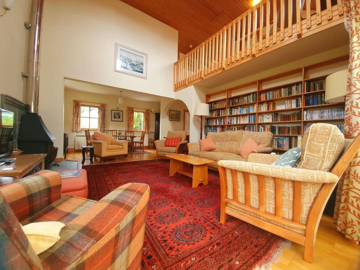 Kintaline-spacious Private Well Equipped On Small Farm, Close To Beach, Woods * Oban