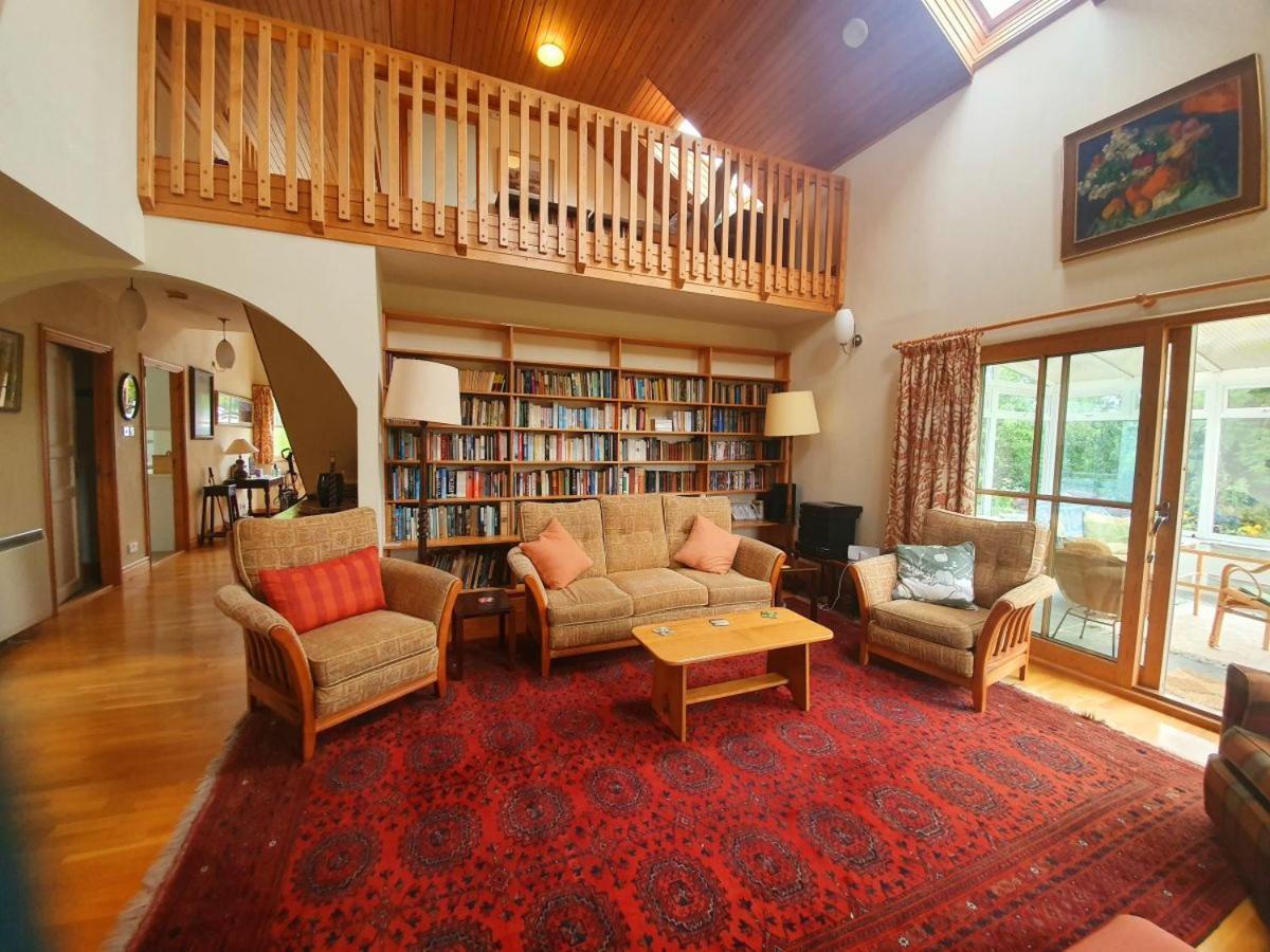 Kintaline-spacious Private Well Equipped On Small Farm, Close To Beach, Woods *