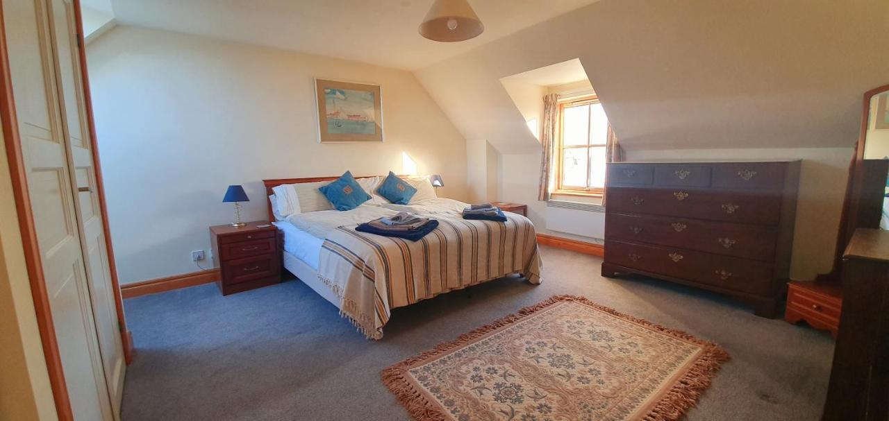 Kintaline-spacious Private Well Equipped On Small Farm, Close To Beach, Woods Holiday home