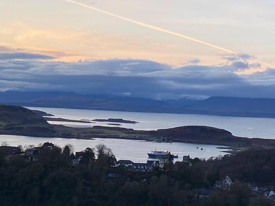 Newly Refurbished Town Centre Oban