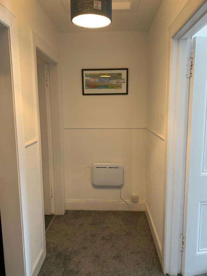 Apartment 51b *