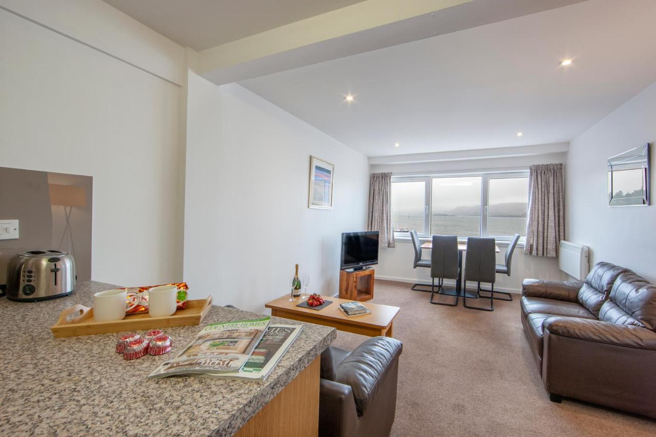 Esplanade Court Apartment