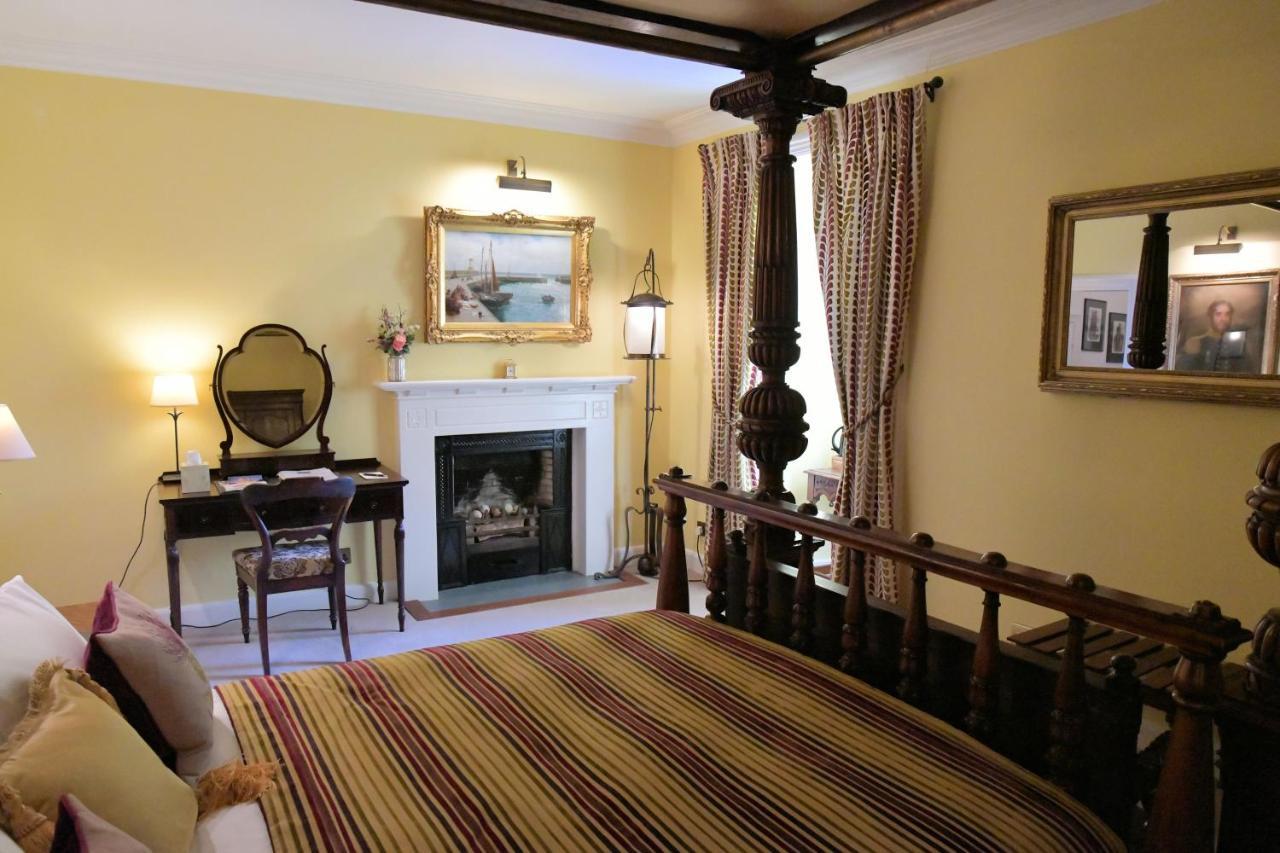 Barcaldine Castle Bed & Breakfast Oban