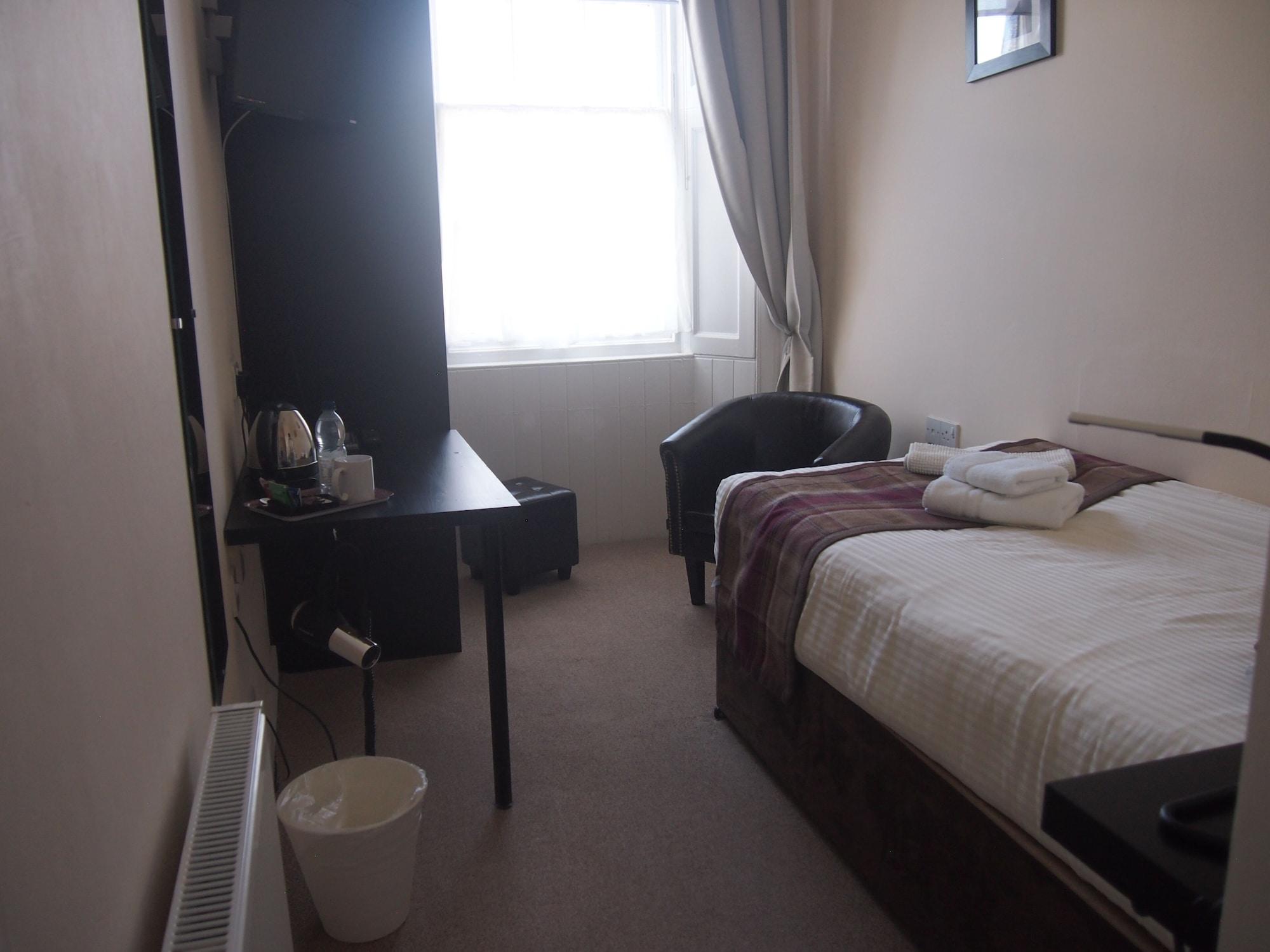 The Kelvin Hotel 3*