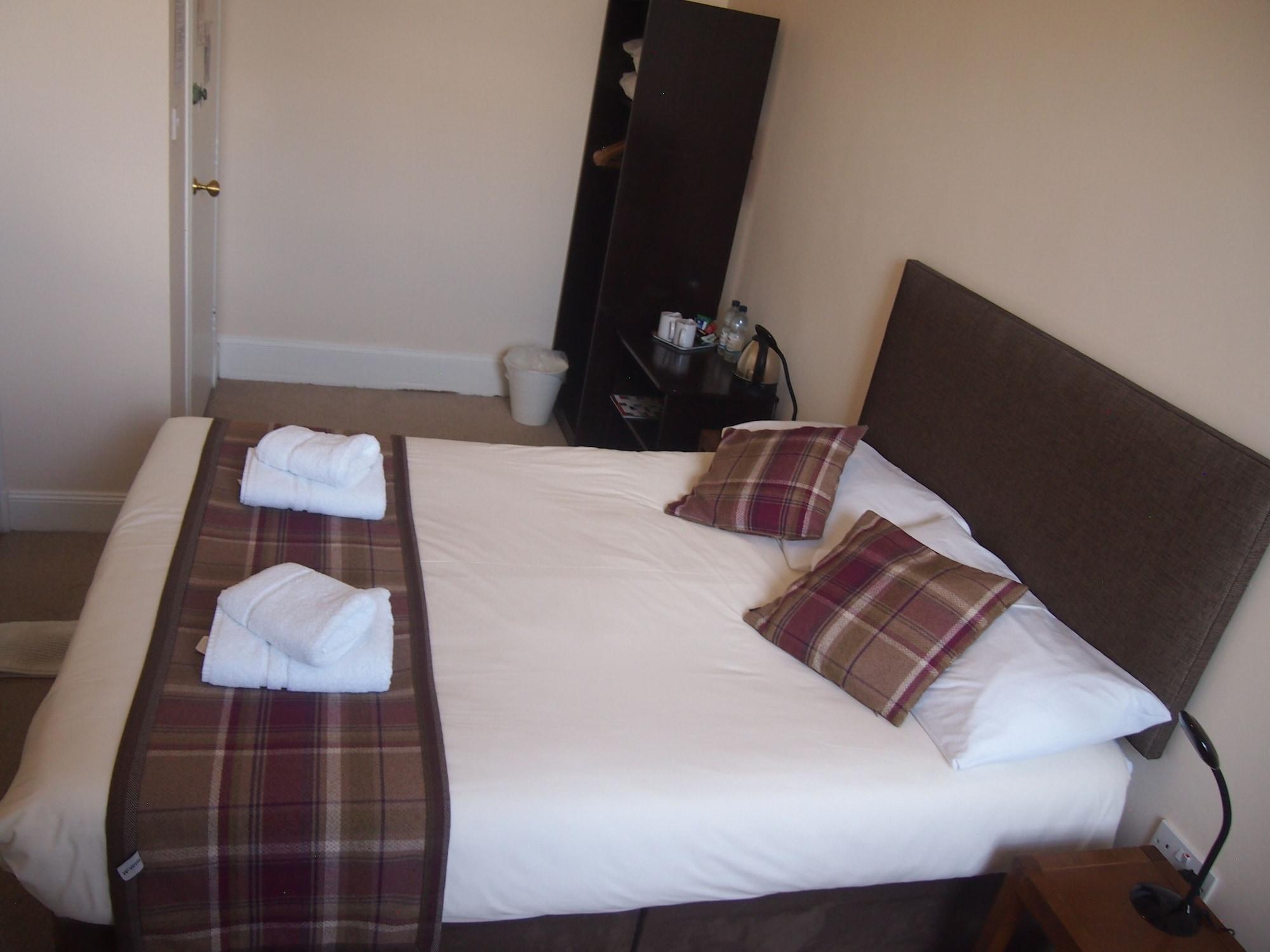 The Kelvin 3*