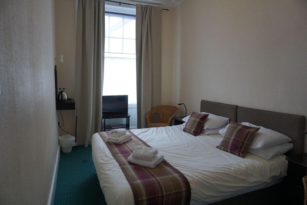 Hotel The Kelvin 3*